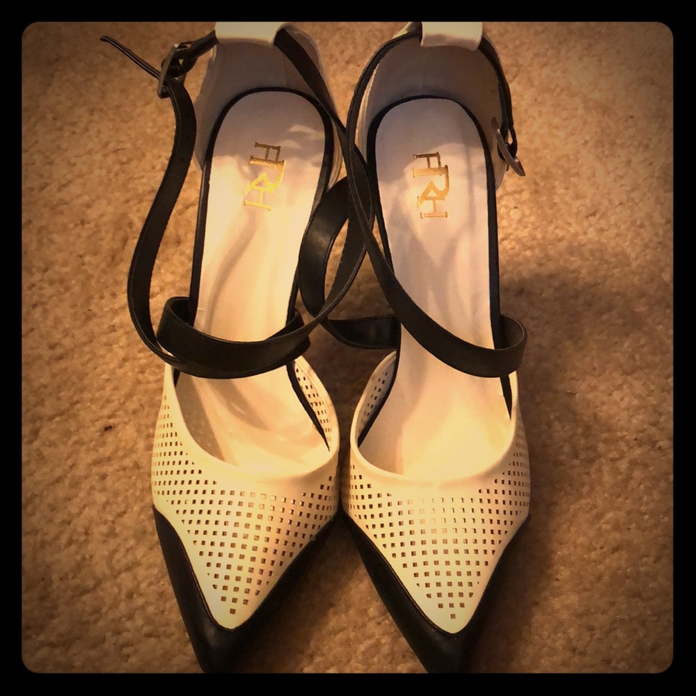 New wingtip heels
